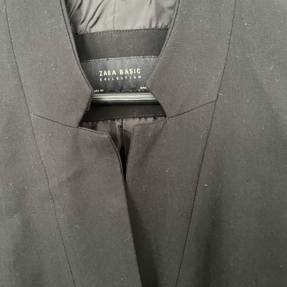 Zara Basic Collection Black Balzer - Picture 2 of 4